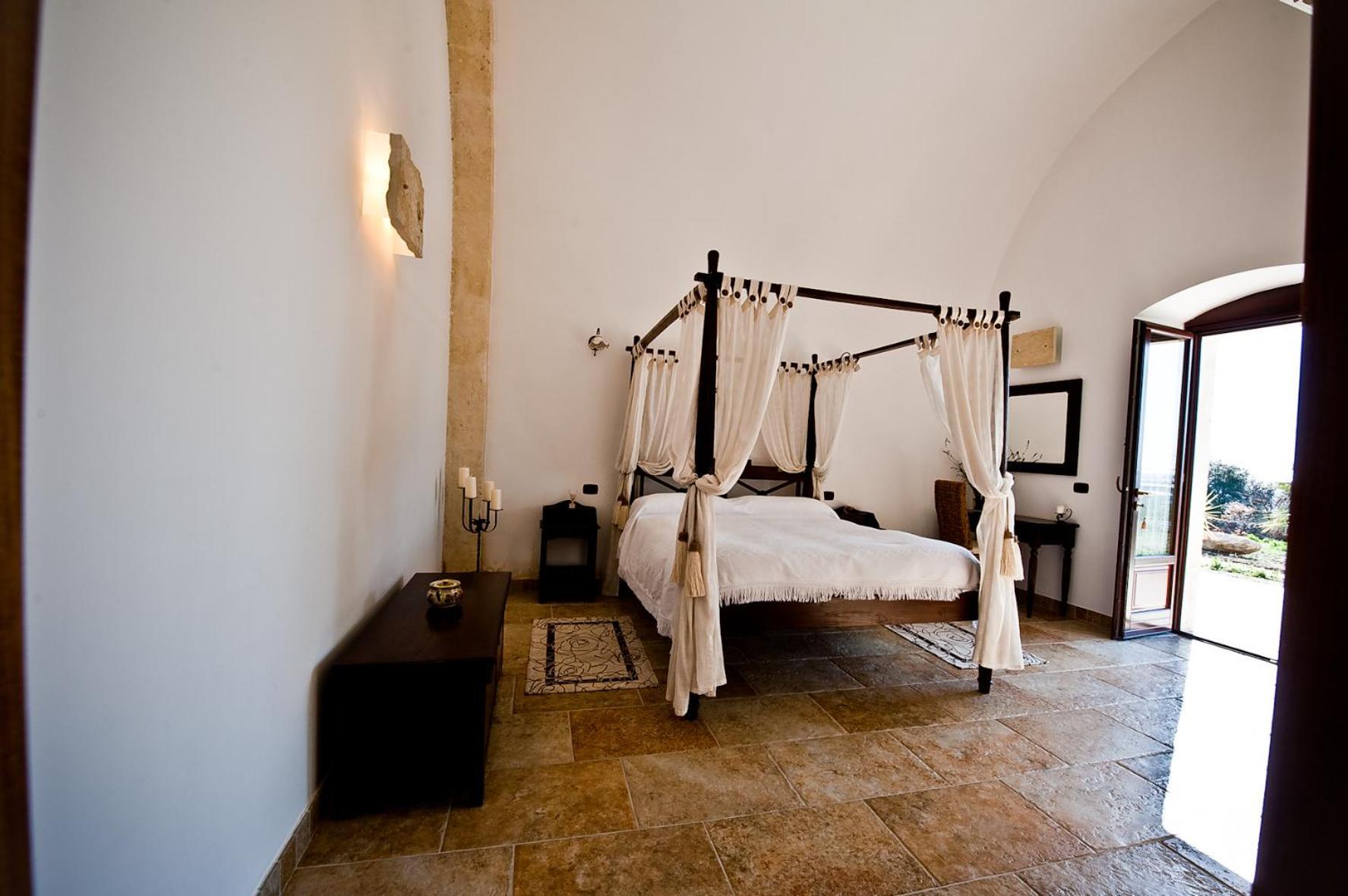 Masseria La Gravina Palagianello Экстерьер фото